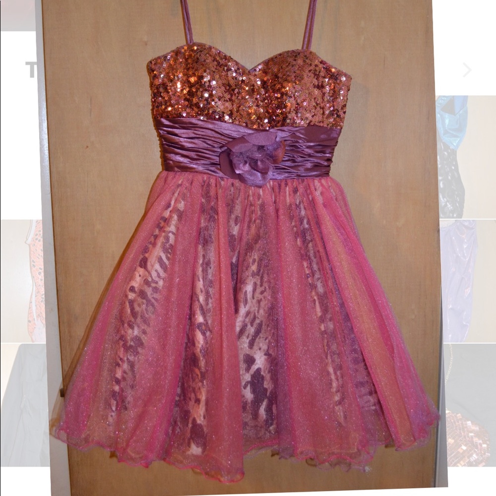 Sequined homecoming/prom dress